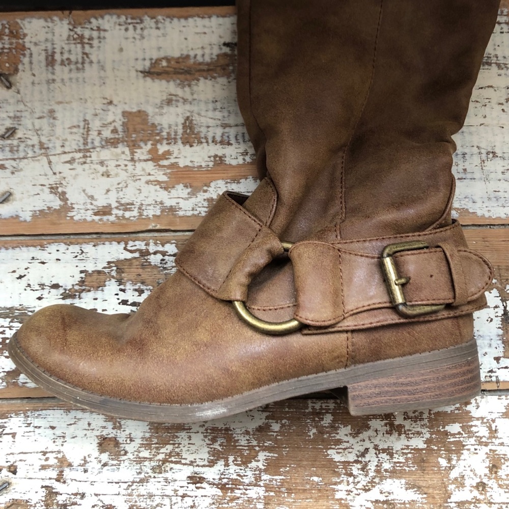 Size 8 riding boots